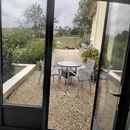 Charming Pied-a-terre 別荘 *